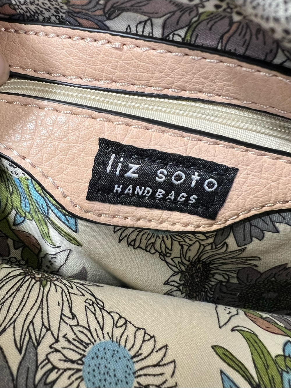 Liz Soto Jane Black Tote Bag 2 in 1 Horsebit NWOT - Picture 11 of 12